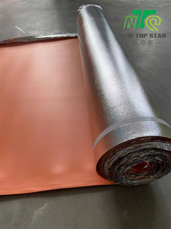 30KGS/m3 Soundproof Laminate Floor Underlay , IXPE Silver Foam Underlay