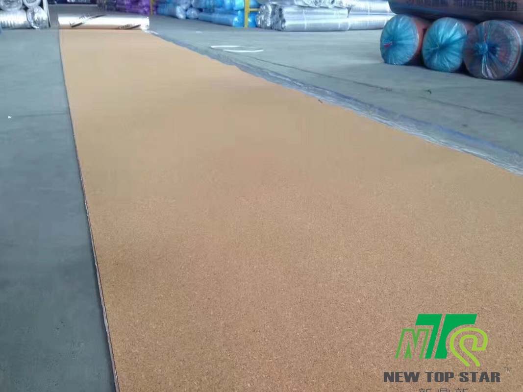 100% Laminate Flooring Eco Cork Underlayment 3mm 220kg/cbm For Flooring Heating System